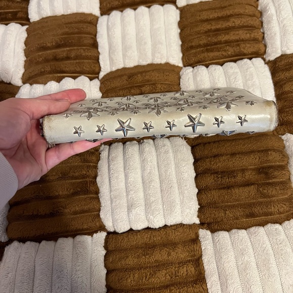 Jimmy Choo Star Studded Wallet in light gray - Picture 5 of 8